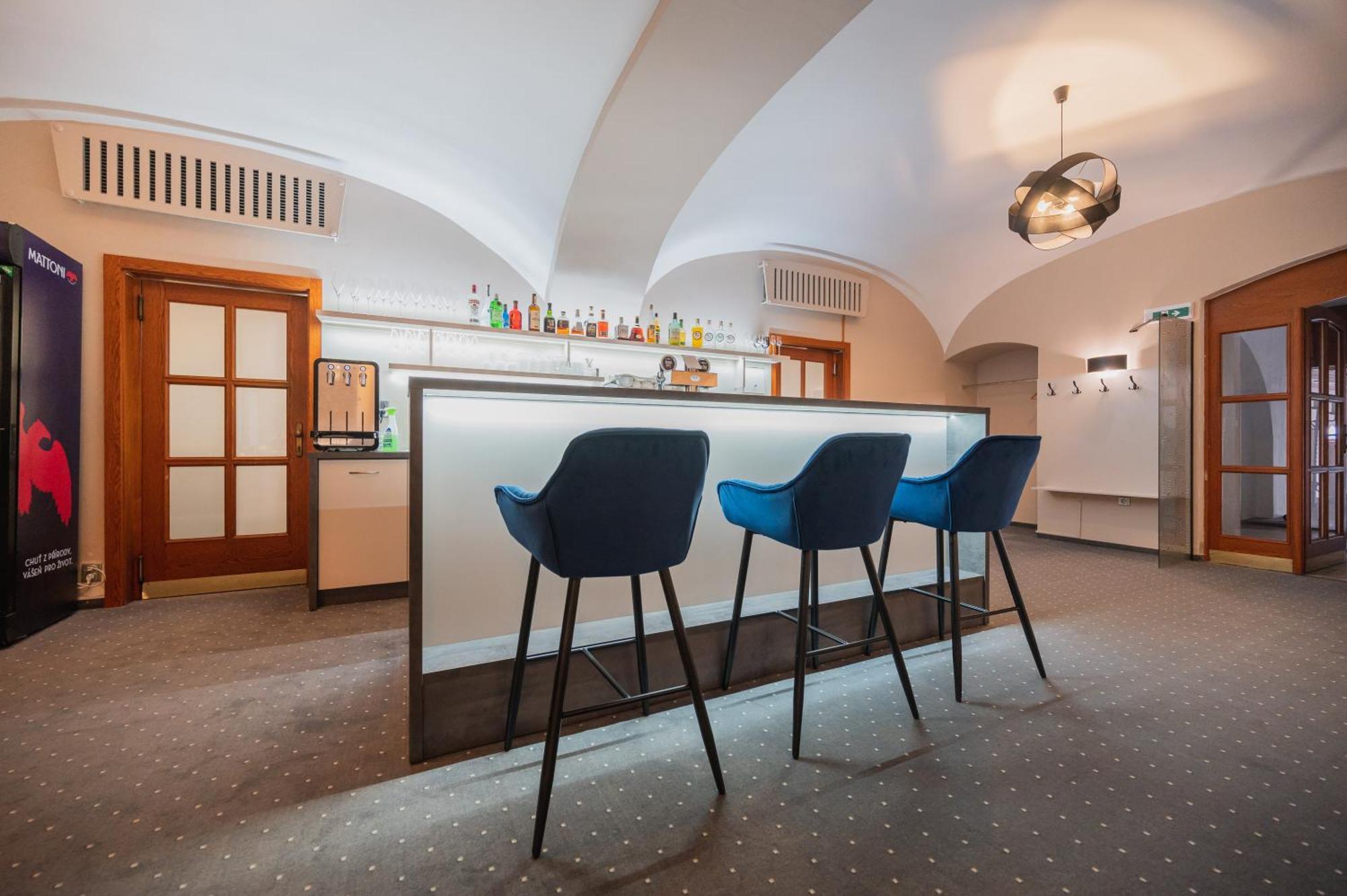 Hotel U Kralovny Elisky Hradec Kralove Exterior photo